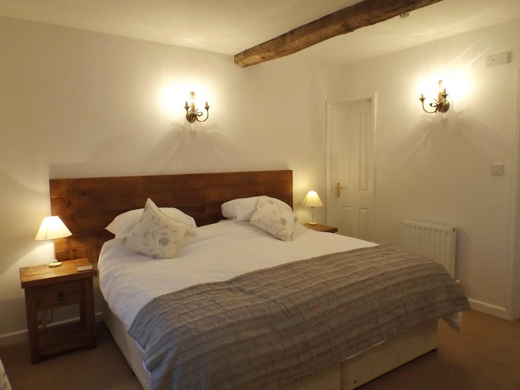Old Riverview Guest House Earith Oda fotoğraf